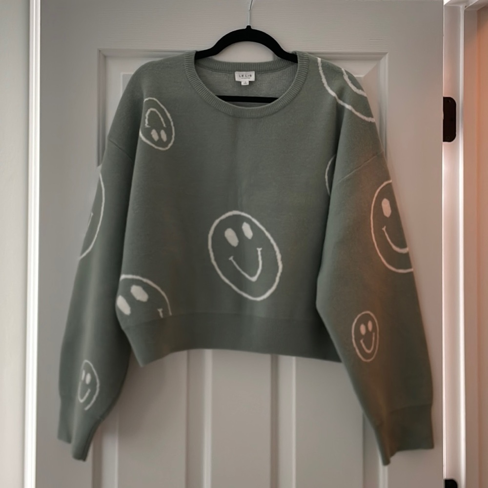 Cropped sweater